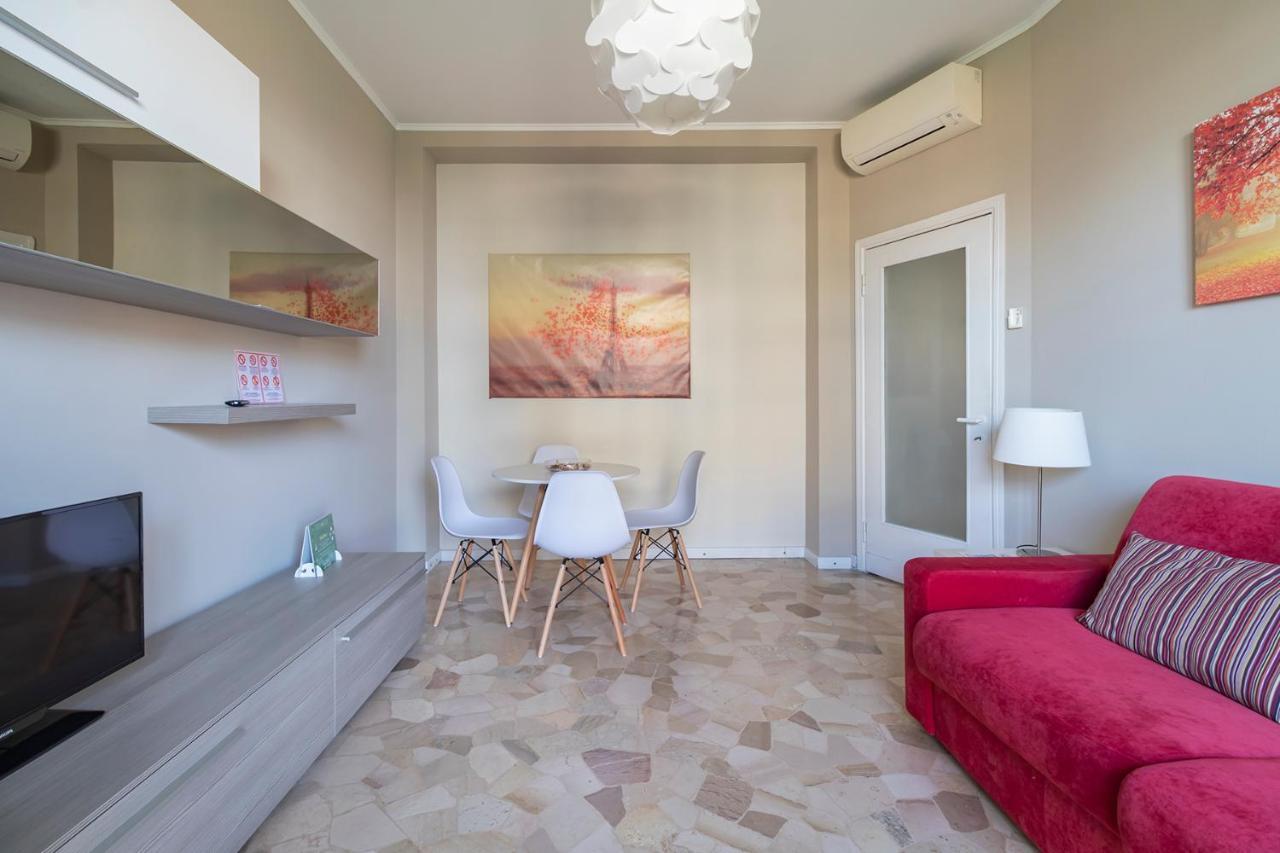 Altido Trendy Flat With Balcony, Easy Access To Milan Centre Apartment Exterior foto