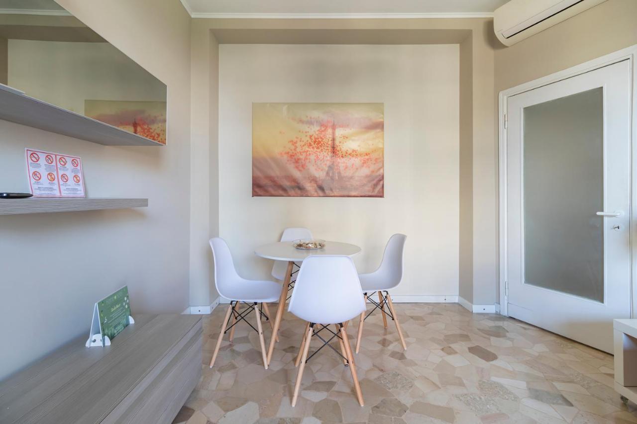 Altido Trendy Flat With Balcony, Easy Access To Milan Centre Apartment Exterior foto