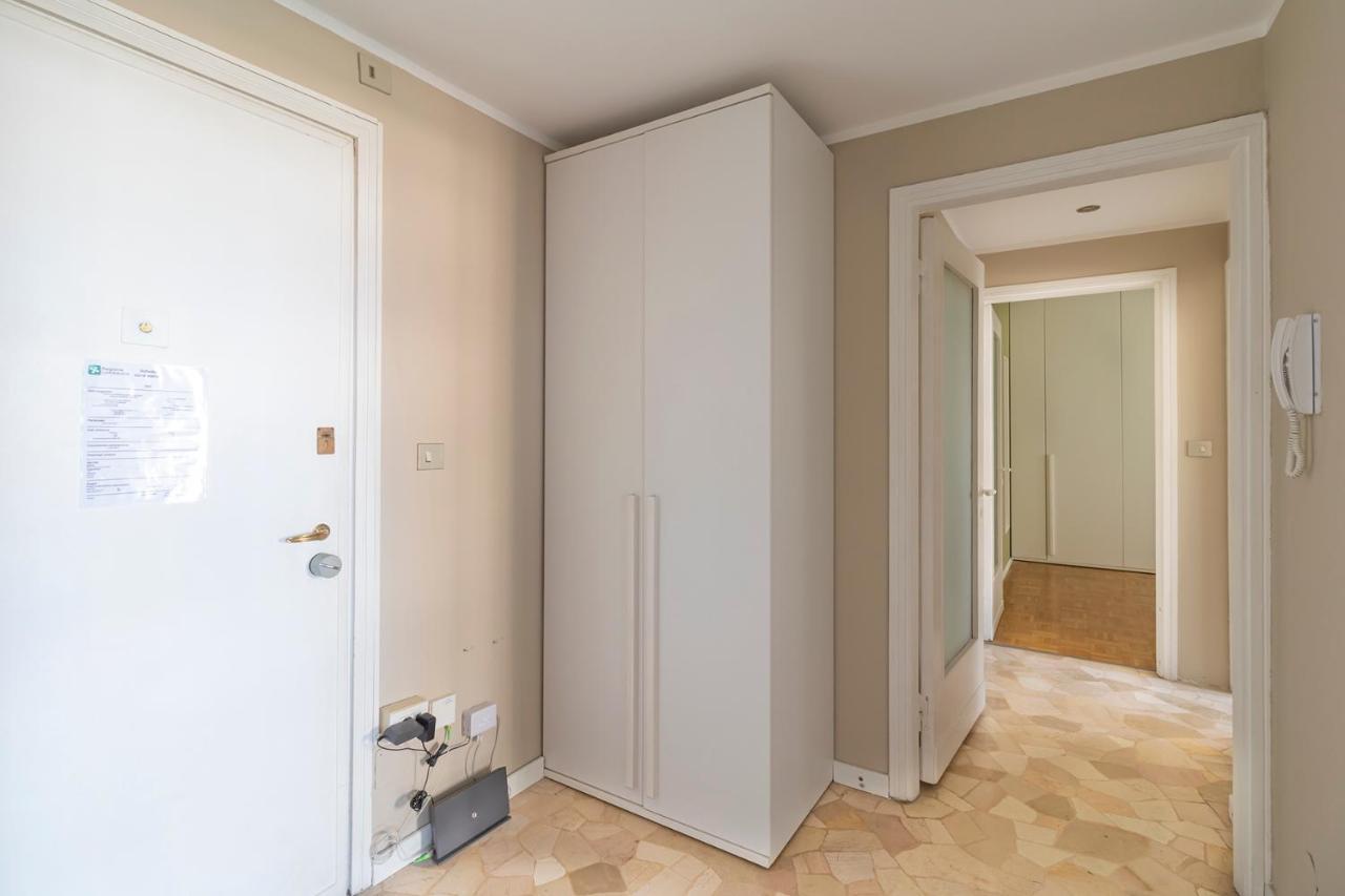Altido Trendy Flat With Balcony, Easy Access To Milan Centre Apartment Exterior foto