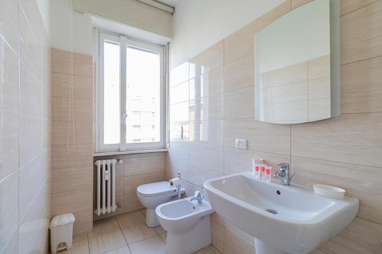 Altido Trendy Flat With Balcony, Easy Access To Milan Centre Apartment Exterior foto